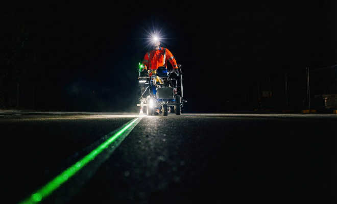 Great North Road improvements night-time linemarking